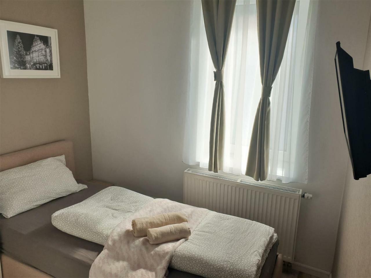 Hotel Garni Steinbacher Tal ไฮเดลเบิร์ก ภายนอก รูปภาพ
